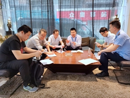 249 浙江省市場監(jiān)督管理局“五化”考評組領(lǐng)導(dǎo)一行蒞臨浙金控杭州市場開展“五化”考評驗(yàn)收工作