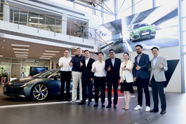 295 一汽奧迪銷售有限責任公司總經理蒞臨杭州德奧走訪指導