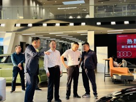 379 浙江省商務廳黨組成員、總經濟師朱軍蒞臨東陽德奧調研走訪