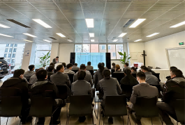 392 東陽德奧順利召開2023年度工作總結暨表彰大會