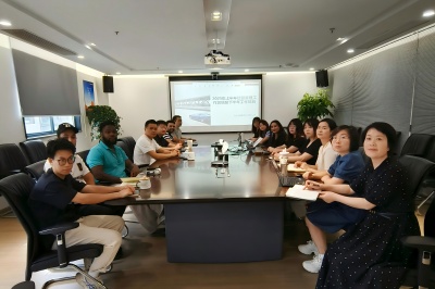 498 臺州金恒德進出口召開2025年半年度工作總結會議